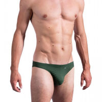 - "RED 0965 Brazilbrief - Moss" 