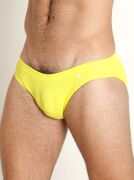 �����-����� "Peace Classic Briefs - Yellow" 