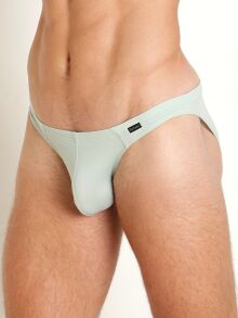�����-����� "RED 2302 Brazilbrief - Light Green" 
