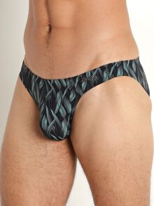 �����-����� "RED 2262 Brazilbrief - Leaves" 